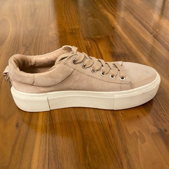 Kendall + Kylie Sneakers - Picture 2 of 6